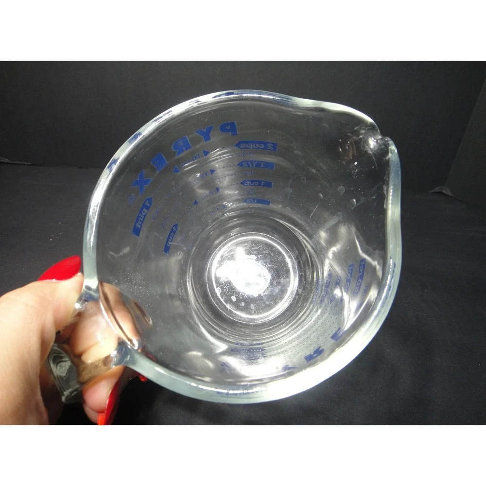 Vintage Pyrex 2 Cup Glass Measuring Cup Blue Lettering 16 oz 500 ml USA Made EUC